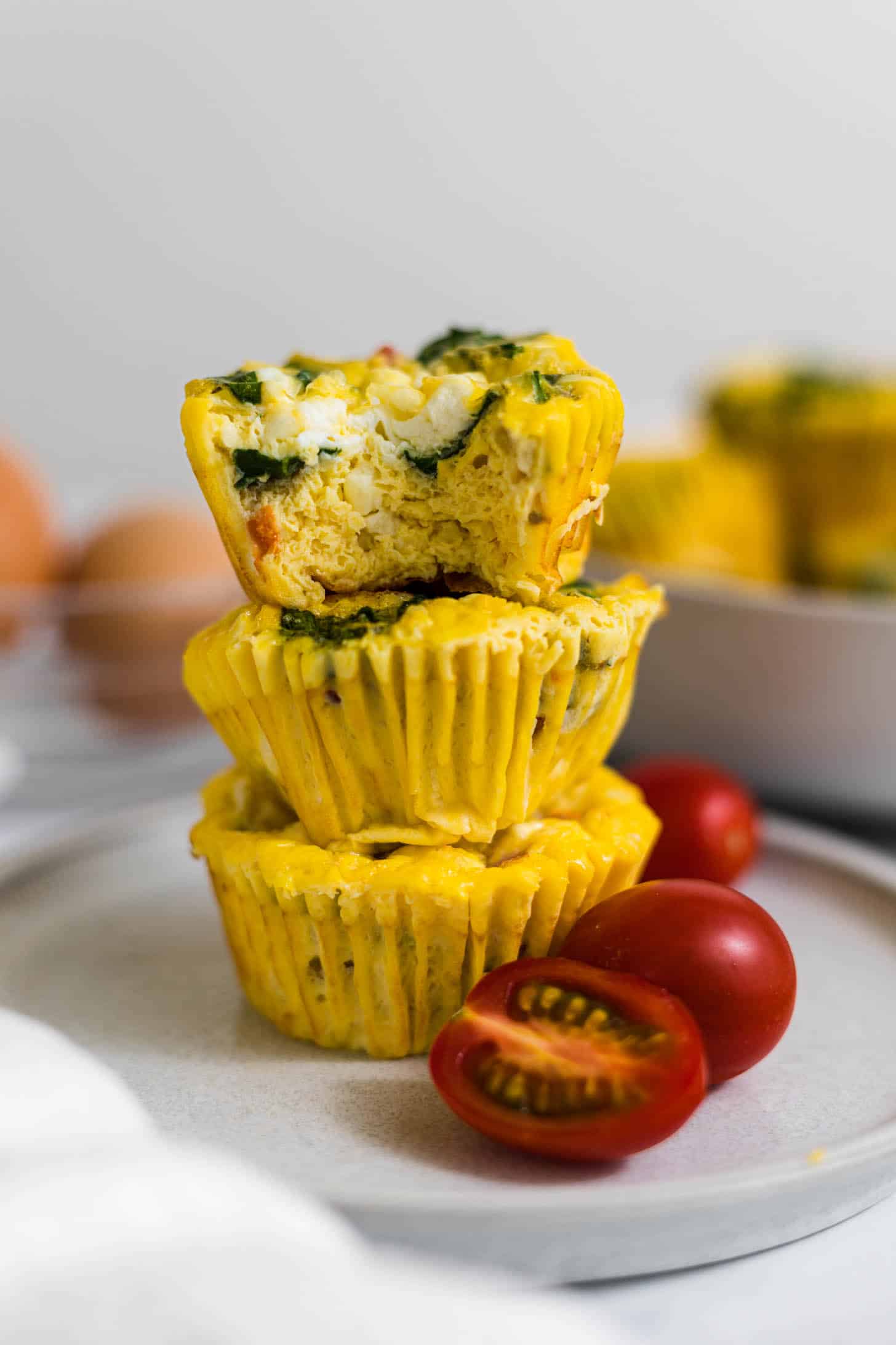 Easy Vegetarian Egg Bites With Spinach & Feta Cheese - Supermom Eats