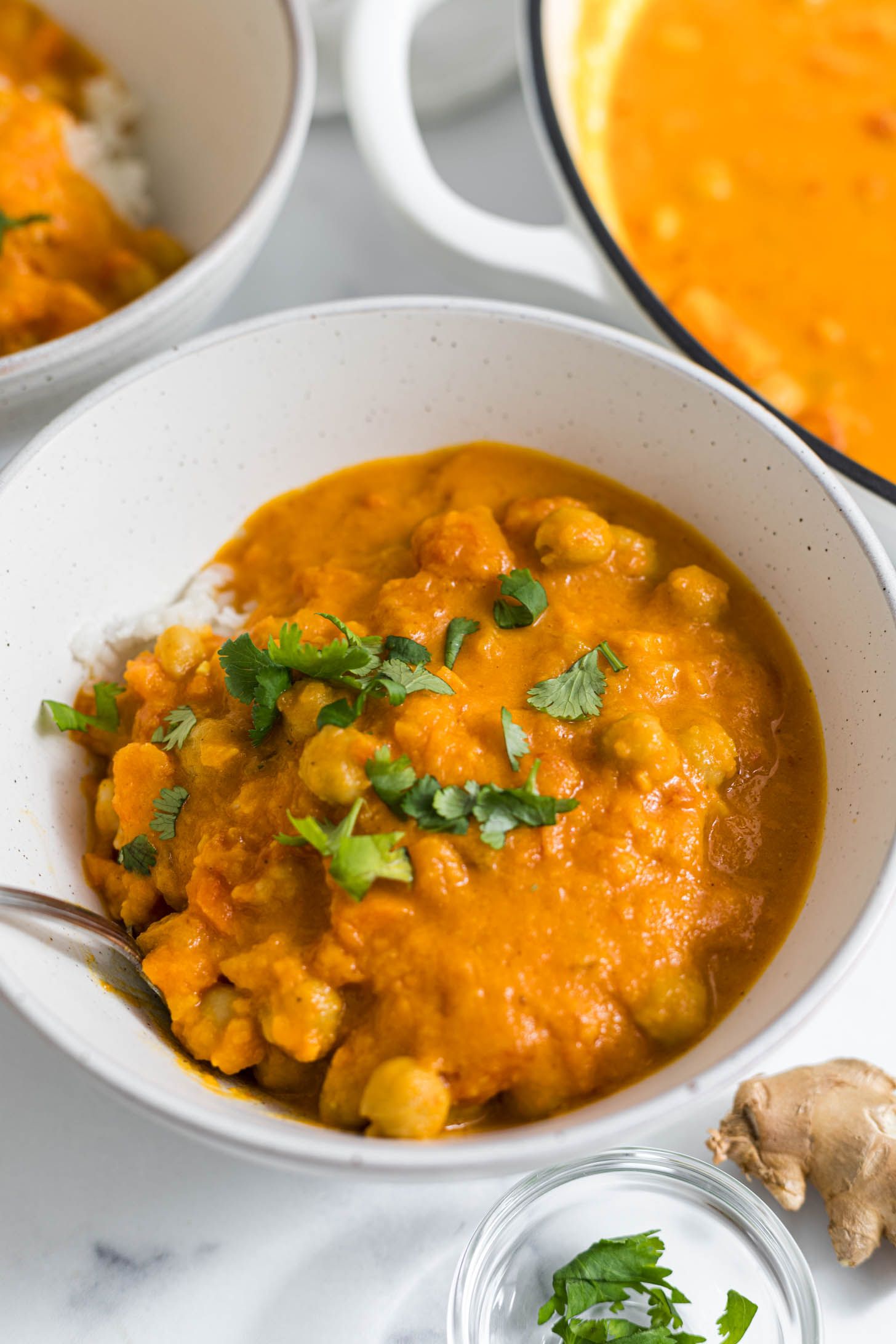 Chickpea curry in a bowl.