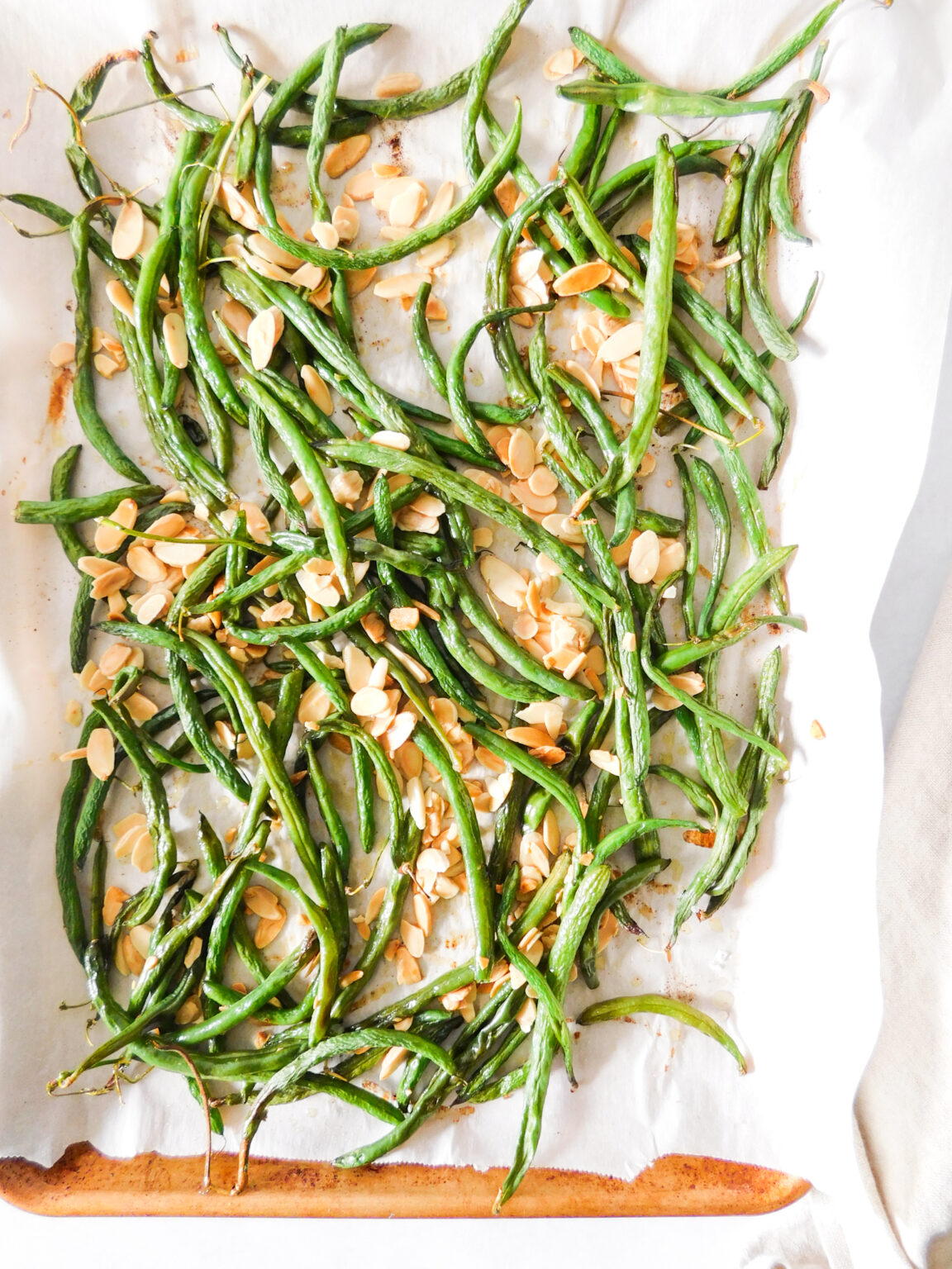 Crispy OvenRoasted Green Beans With Slivered Almonds Supermom Eats