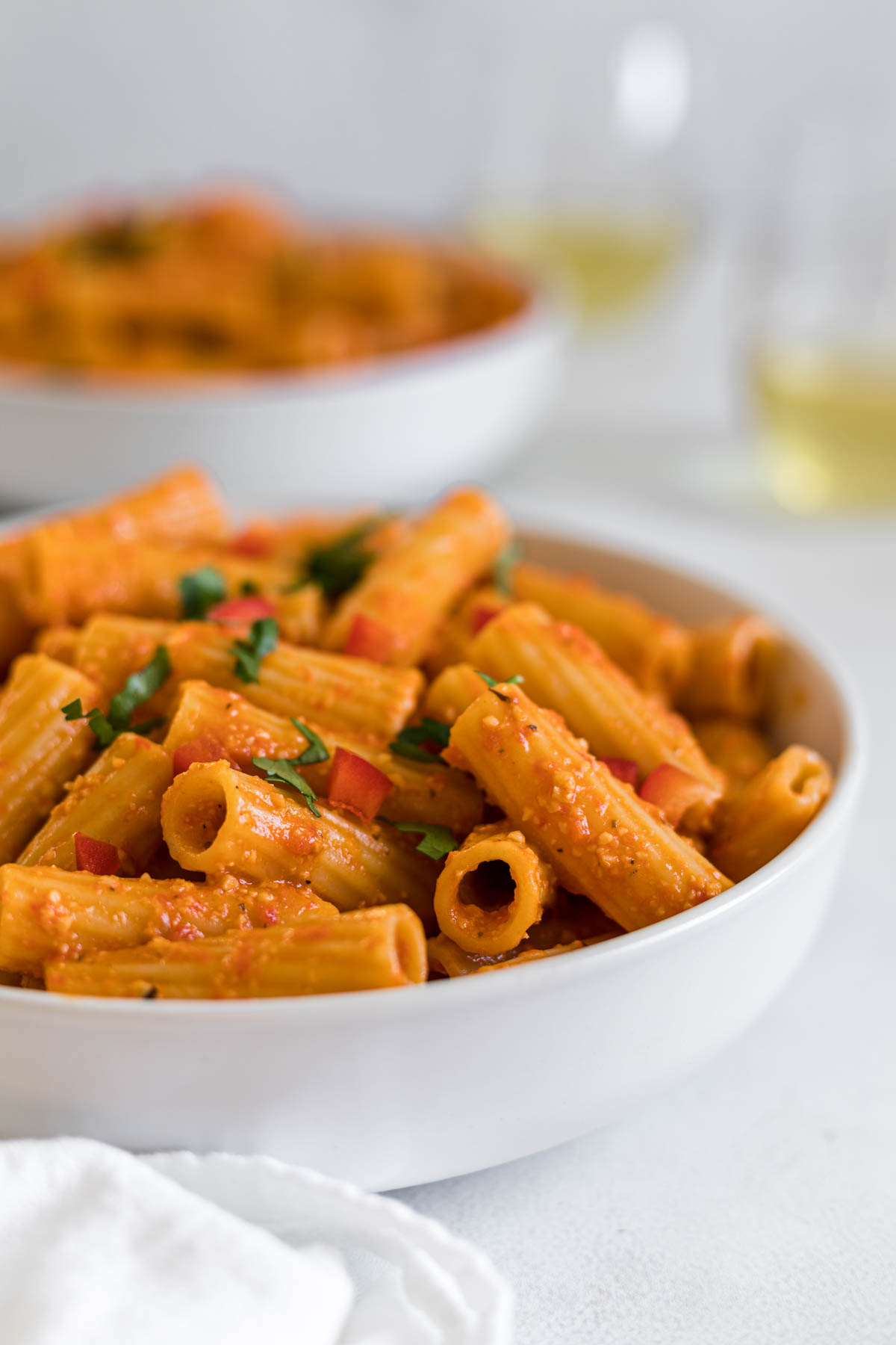 Creamy Roasted Red Pepper Rigatoni - Supermom Eats